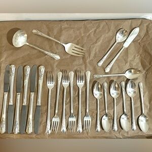 Vtg Wm Rogers Orig Rogers Silverplate Flatware Tableware Avalon Cabin 23 Pieces